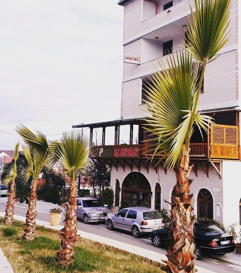 Hotel Arberia Tirana Buitenkant foto